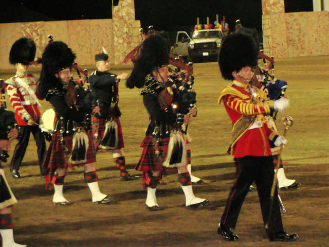 a3a1c3.jpg - Black Watch Regiment Pipe & Drum Band